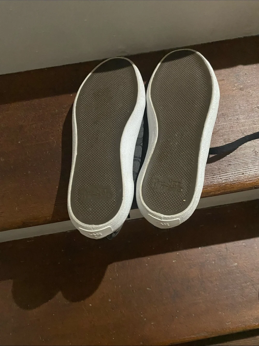 Coach Empire Signature low-top Sneaker, Size 8B
